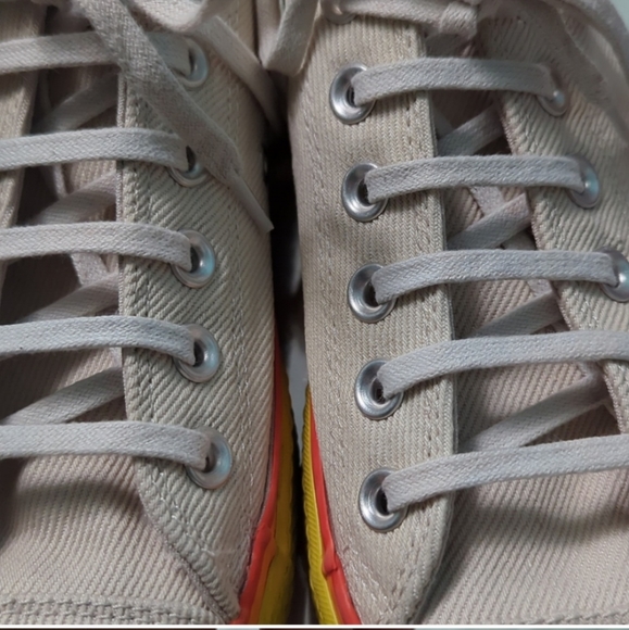 Converse Chuck Taylor All Star Lift Low Rainbow Vintage 🌈 White size 7 - Picture 7 of 16